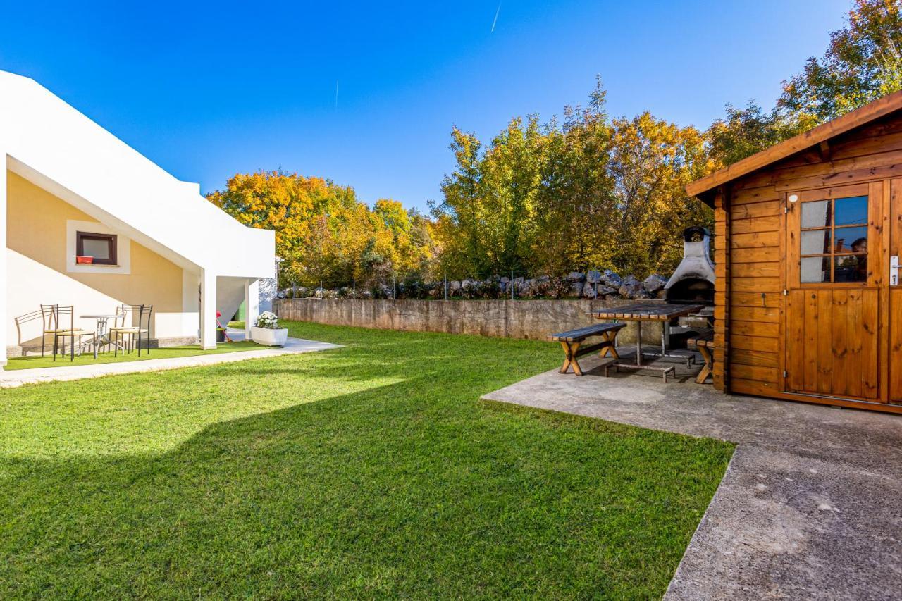 Apartments Meri Sveti Ivan  외부 사진