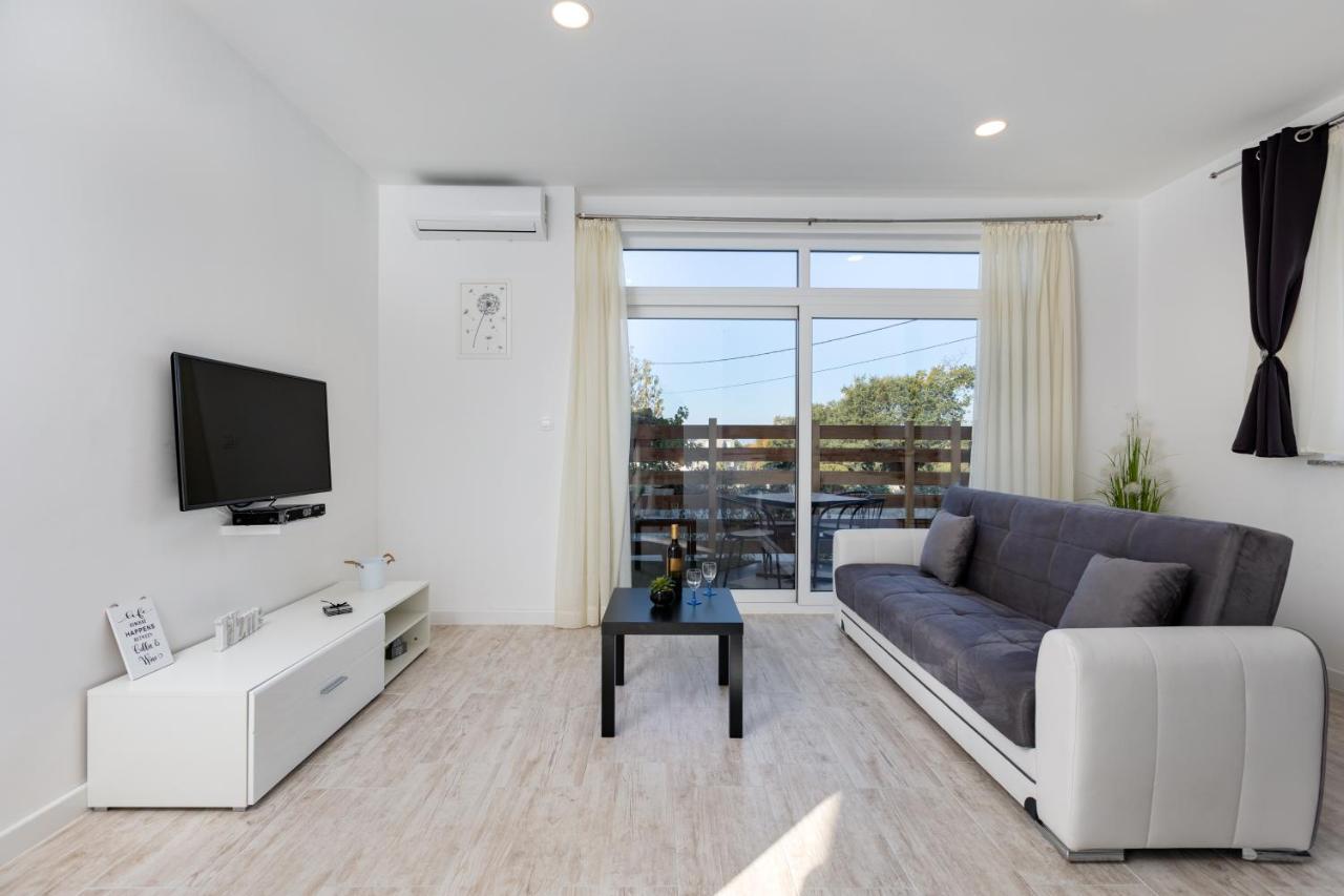 Apartments Meri Sveti Ivan  외부 사진