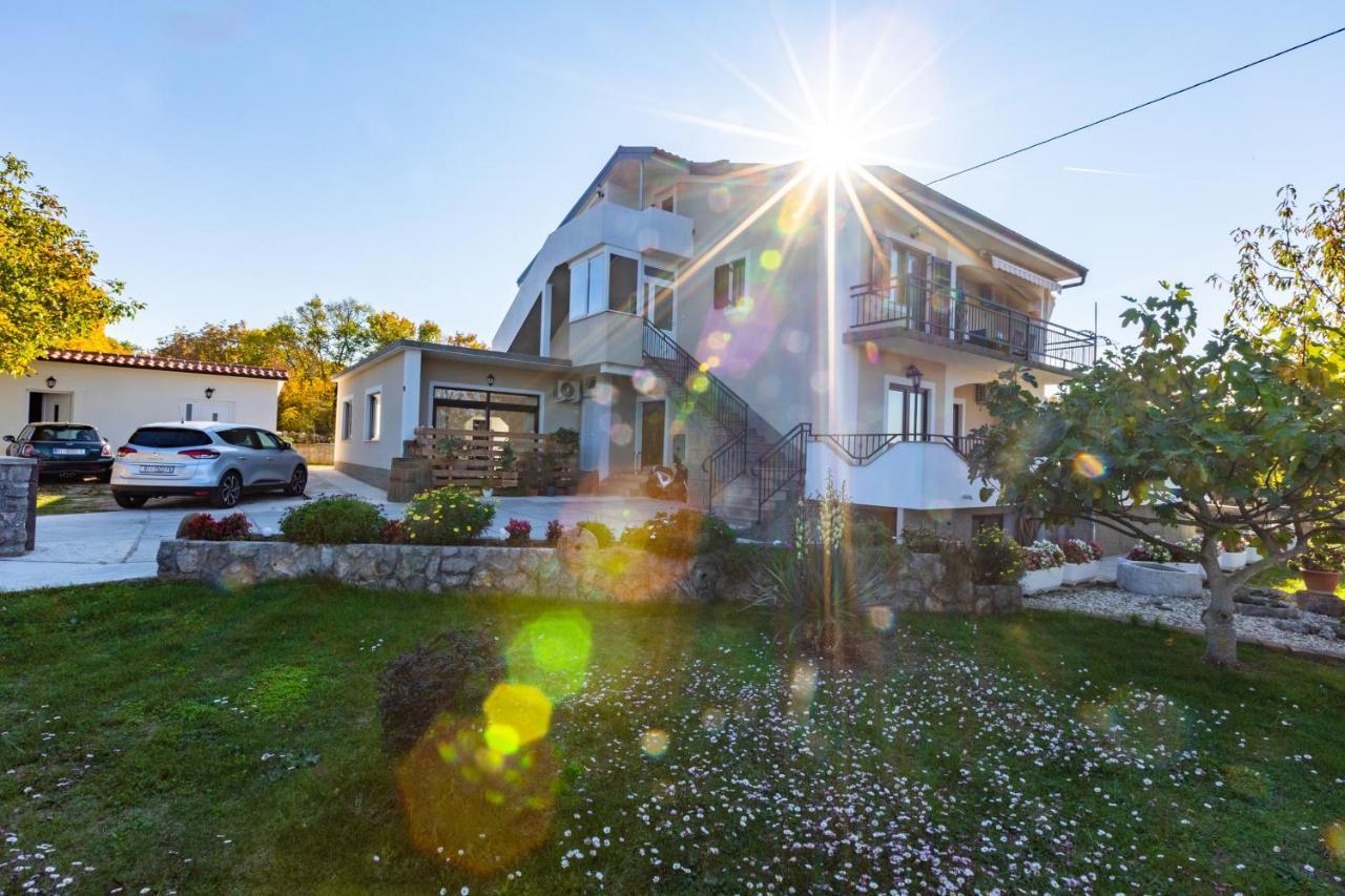 Apartments Meri Sveti Ivan  외부 사진